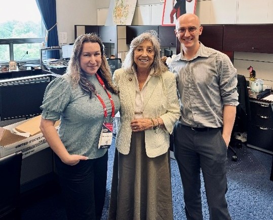 Members with Rep. Dina Titus (NV-01-D)