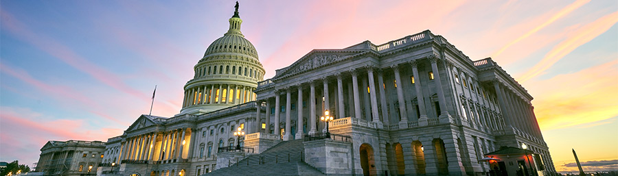 U.S. Capitol building in the sunset